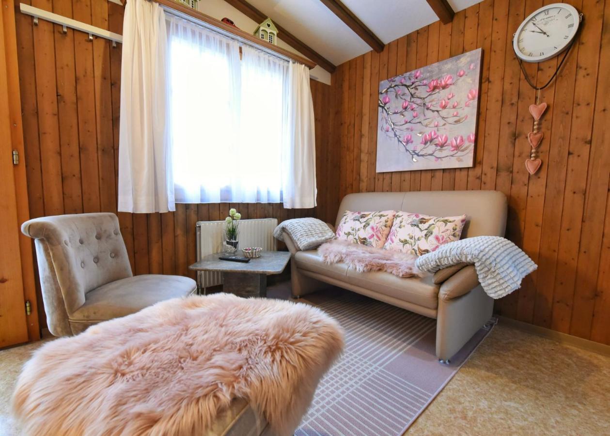 Spellbound A Romantic Hideaway For Adults Aged 18-35 Villa Lauterbrunnen Esterno foto
