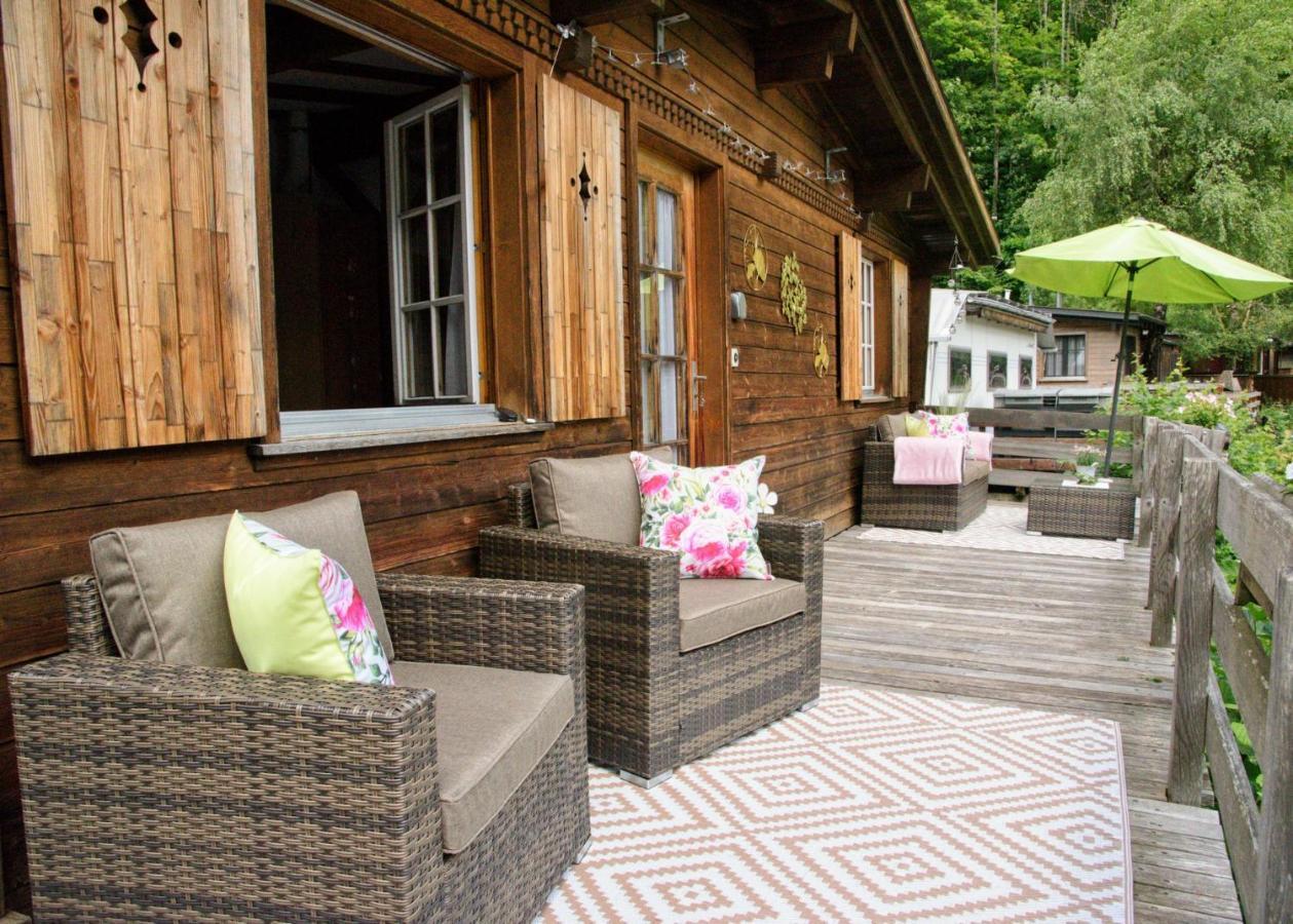 Spellbound A Romantic Hideaway For Adults Aged 18-35 Villa Lauterbrunnen Esterno foto